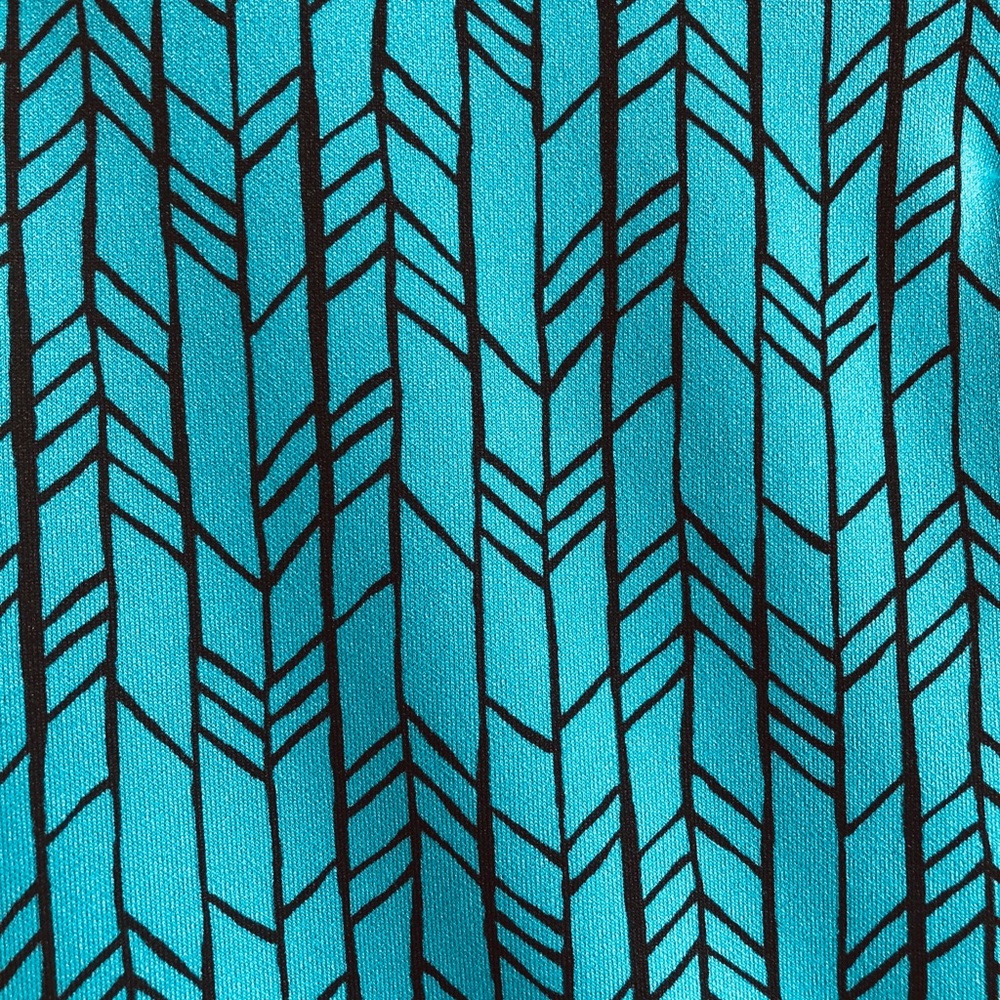 NEW Turquoise Zipper Back Ruffle Bottom Top - Picture 9 of 16